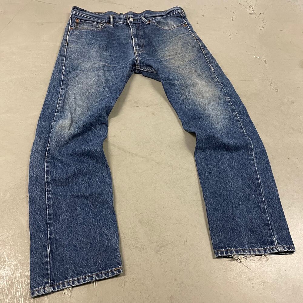 vintage 90s faded Levi's 505 Jeans 36x32